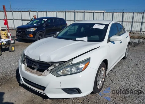 2016 Nissan Altima 2.5/2.5 S/2.5 Sl/2.5 Sr/2.5 Sv z USA, uszkodzony, nr VIN 1N4AL3AP0GN322133